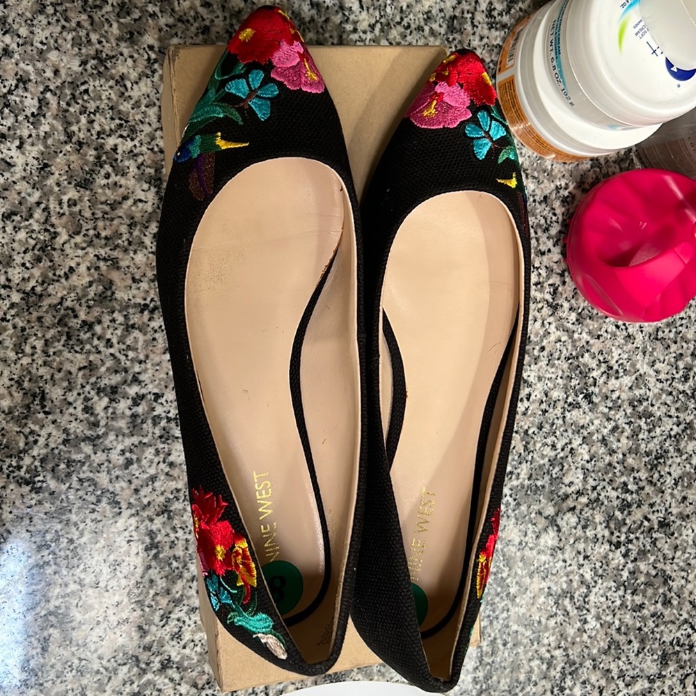 Nine West flats like new size 8